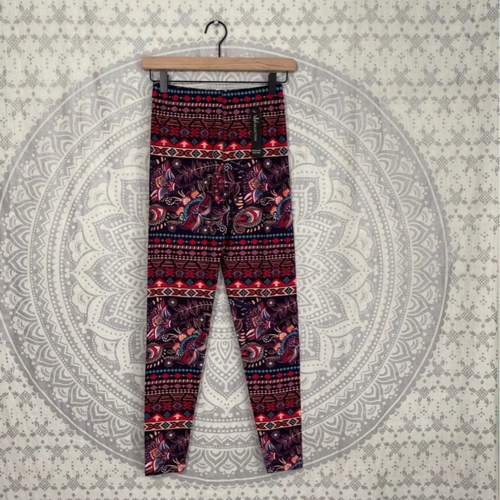 Nwt $14 Viv Collection Butter Soft Leggings Lounge Stretch Paisley One Size M L